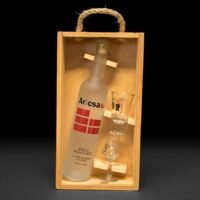 PISCO + Copa + Kero + CAJA DE MADERA CAPACIDAD 500 ML